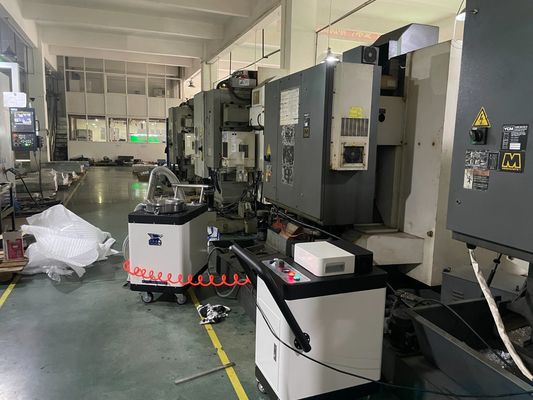 Mobiele CNC koelmiddel olie scheider 0,3 mm nauwkeurigheid draagbare tramp olie scheider