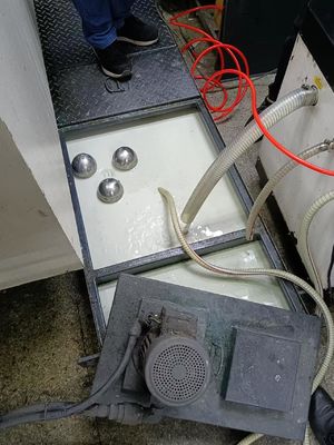 Snijvloeistof drijvende olie verwijdering machine CNC koelmiddel filtrasie systeem