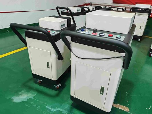 Olie verwijderen en steriliseren met een CNC-machine-olie-skimmer voor snijvloeistof